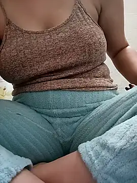 ShamaParvin online show from February 2026 11:57:02 AM