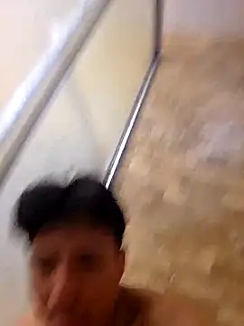 Snapshot of HoofedCylinder chatting on April 2026 02:07:01 PM HoofedCylinder online show from April 2026 02:07:01 PM