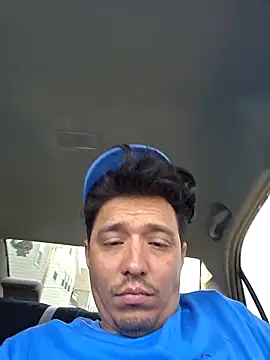 Snapshot of HoofedCylinder chatting on April 2026 03:18:02 PM HoofedCylinder online show from April 2026 03:18:02 PM