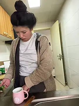 Snapshot of Qidandan778 chatting on April 2026 11:13:02 PM Qidandan778 online show from April 2026 11:13:02 PM