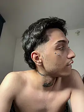 itselladoll online show from February 2026 06:28:02 AM