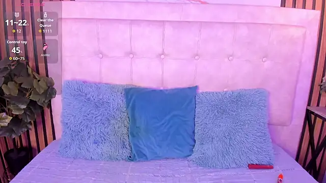 Silver Breeze online show from February 2026 03:10:01 AM