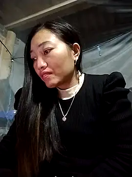 Lovephay8x online show from February 2026 12:32:01 PM