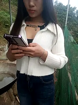 congchua977 online show from February 2026 12:37:02 AM