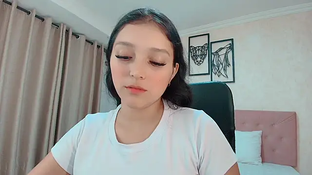 Snapshot of littlemolly_walcott chatting on July 2026 01:41:02 AM littlemolly walcott online show from July 2026 01:41:02 AM