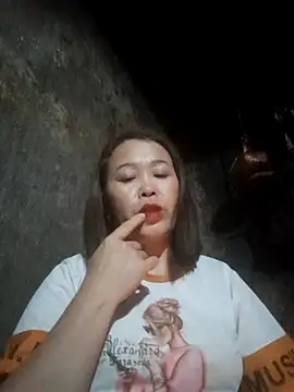 dakota-kis online show from March 2026 12:06:01 AM