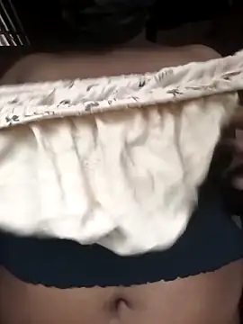 fingerbit07 online show from April 2026 05:41:01 AM