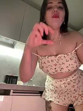 Natuella Luxe online show from January 2026 08:10:02 PM