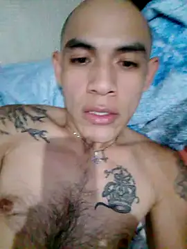Snapshot of RuEnEd chatting on February 2026 04:50:02 AM RuEnEd online show from February 2026 04:50:02 AM