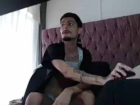 levconnor online show from February 2026 05:50:02 PM