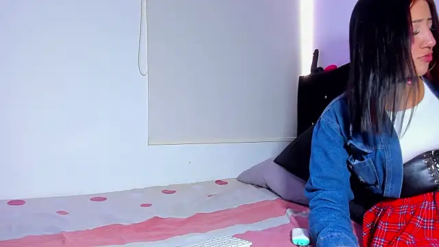 Snapshot of Bela_and_Dominicck chatting on January 2026 08:43:02 PM Bela and Dominicck online show from January 2026 08:43:02 PM