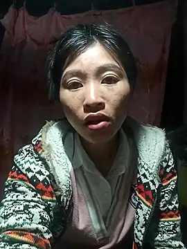 Hiniyk2 online show from February 2026 03:21:02 AM