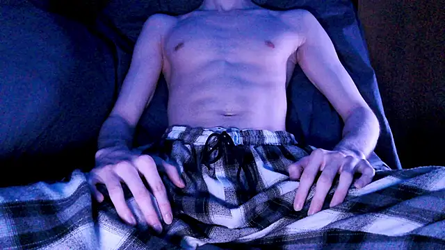 Snapshot of Sauntper chatting on February 2026 09:20:02 PM Sauntper online show from February 2026 09:20:02 PM