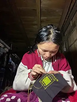 nanaa71 online show from February 2026 01:53:01 AM