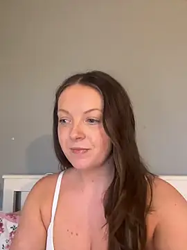 Snapshot of Nova-Vixen chatting on February 2026 04:50:01 PM Nova-Vixen online show from February 2026 04:50:01 PM