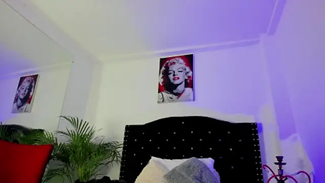 Liam saint online show from April 2026 12:06:01 PM