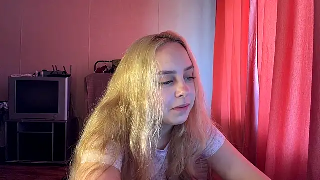 ZoraDearmon online show from August 2026 09:04:01 AM
