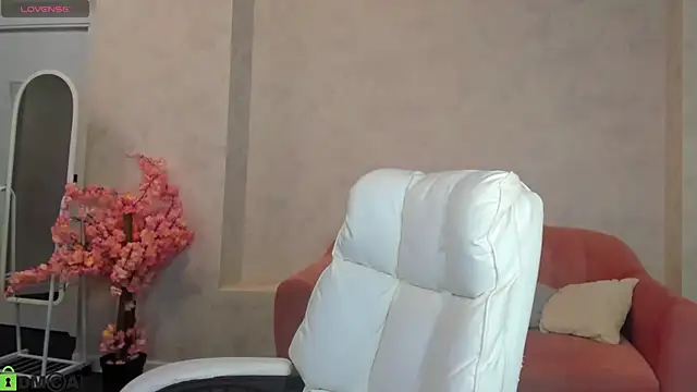 Snapshot of Marie_Hayes chatting on May 2026 01:12:01 AM Marie Hayes online show from May 2026 01:12:01 AM