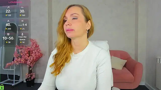 Snapshot of Marie_Hayes chatting on May 2026 01:24:02 AM Marie Hayes online show from May 2026 01:24:02 AM