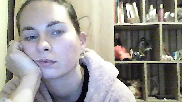 VikiLove765 online show from January 2026 11:40:02 PM