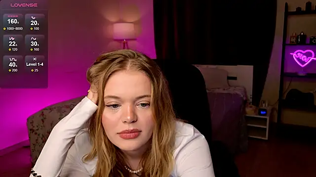 Elioraa online show from January 2026 02:41:01 PM