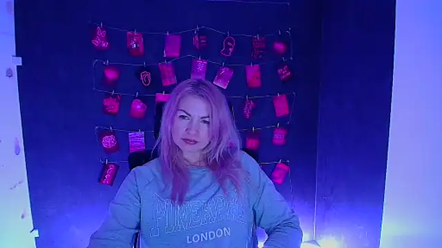 Madonna Fire online show from January 2026 12:43:02 PM