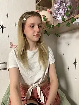 KissChristie online show from January 2026 07:08:02 PM