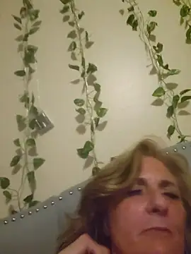 HotAzMilf online show from April 2026 07:02:01 AM