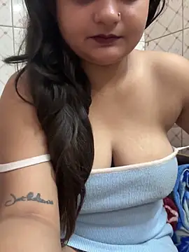 Snapshot of Curvy_Anaya chatting on June 2026 06:52:02 AM Curvy Anaya online show from June 2026 06:52:02 AM