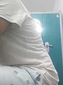 sevanty77 online show from February 2026 05:11:01 PM