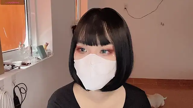 Snapshot of Tieu-May chatting on February 2026 06:50:01 AM Tieu-May online show from February 2026 06:50:01 AM