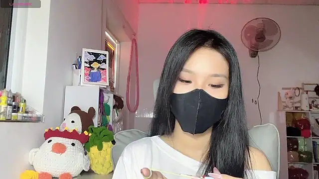 Snapshot of Tieu-May chatting on May 2026 09:36:02 AM Tieu-May online show from May 2026 09:36:02 AM