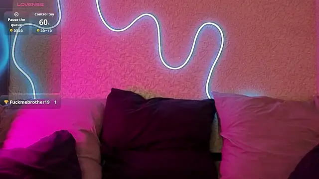 ValeryAlfie online show from March 2026 04:11:02 PM