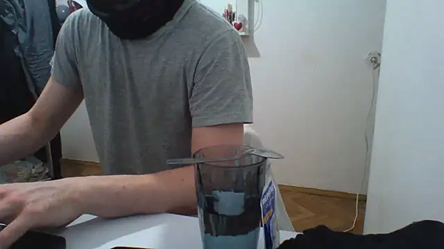 KaelNox online show from March 2026 06:25:01 PM