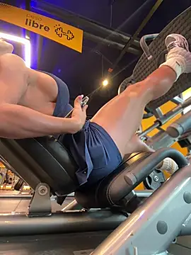 RoseOnYou online show from April 2026 07:30:02 PM