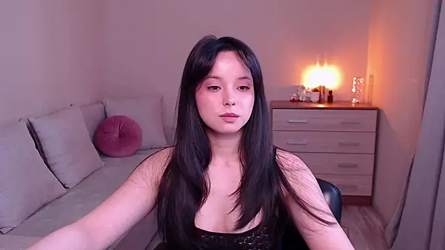 Snapshot of lia_hetty chatting on May 2026 01:05:01 PM lia hetty online show from May 2026 01:05:01 PM