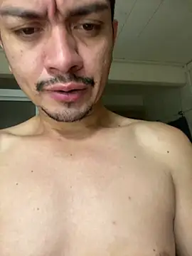 GostosoRS25 online show from June 2026 11:08:01 PM