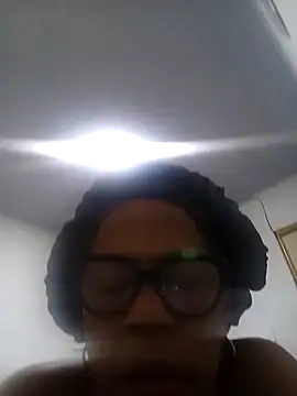 IIv0ryN0IIReX-XX online show from February 2026 01:40:01 PM