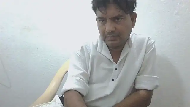 Snapshot of KUMA_500 chatting on May 2026 01:25:02 AM KUMA 500 online show from May 2026 01:25:02 AM