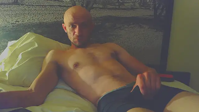 Snapshot of cloudyplay661 chatting on April 2026 06:51:02 AM cloudyplay661 online show from April 2026 06:51:02 AM