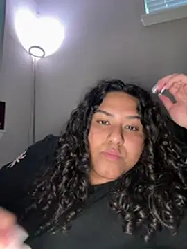 Angeliccreamyrican online show from February 2026 11:15:02 PM