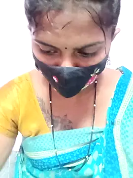 Snapshot of Tamil_Hot_Anu chatting on April 2026 09:48:02 AM Tamil Hot Anu online show from April 2026 09:48:02 AM
