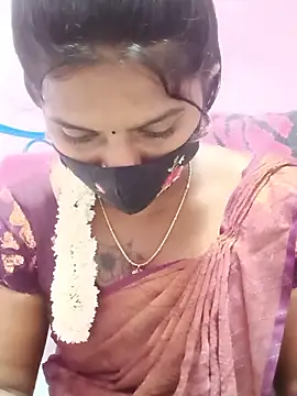 Snapshot of Tamil_Hot_Anu chatting on May 2026 06:29:01 AM Tamil Hot Anu online show from May 2026 06:29:01 AM