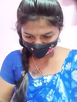 Snapshot of Tamil_Hot_Anu chatting on May 2026 01:44:02 AM Tamil Hot Anu online show from May 2026 01:44:02 AM