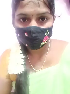 Snapshot of Tamil_Hot_Anu chatting on May 2026 07:11:02 PM Tamil Hot Anu online show from May 2026 07:11:02 PM
