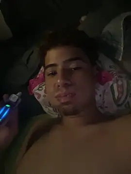 lzinho9153 online show from March 2026 04:27:01 AM