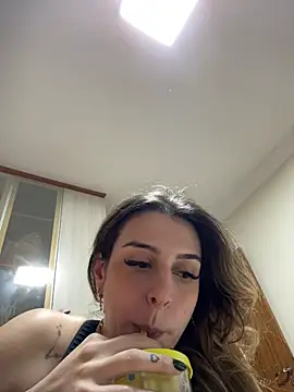 Snapshot of BarbieHotBrazil chatting on July 2026 02:40:02 AM BarbieHotBrazil online show from July 2026 02:40:02 AM