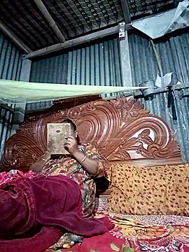 Snapshot of Hot-headed chatting on February 2026 04:18:01 PM Hot-headed online show from February 2026 04:18:01 PM