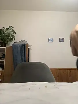 slabyhrac online show from February 2026 09:07:01 PM