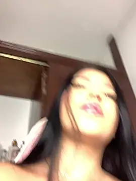 DulcePiink online show from March 2026 08:01:01 PM